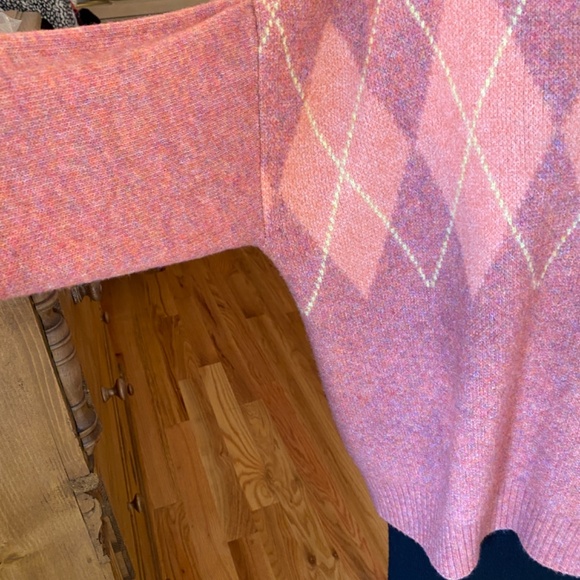 LOFT Rose Pink Sweater - Size L - Picture 7 of 9